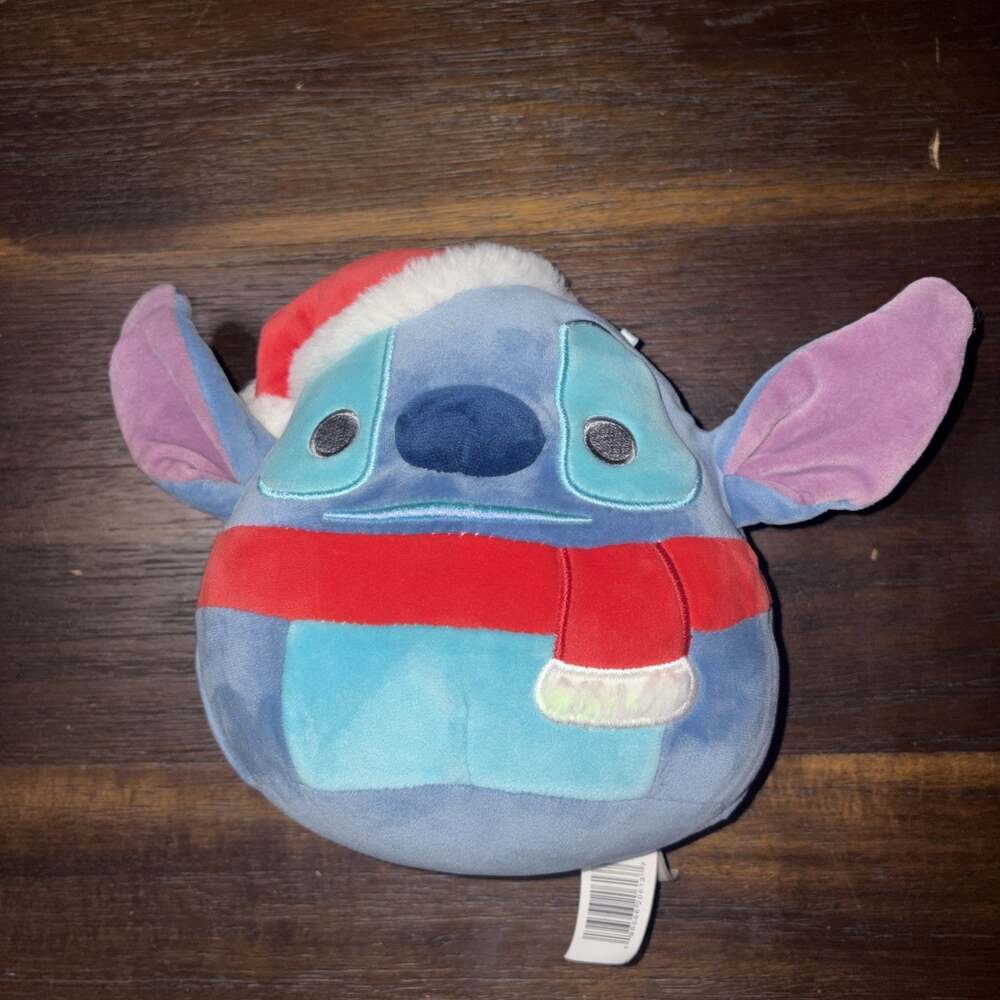 Squishmallows Disney Santa Stitch 8" Plush Christmas Holiday Hat Scarf 2023